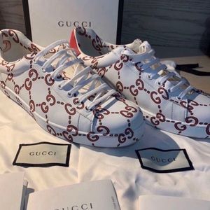 Gucci Ace GG Motif Sneakers